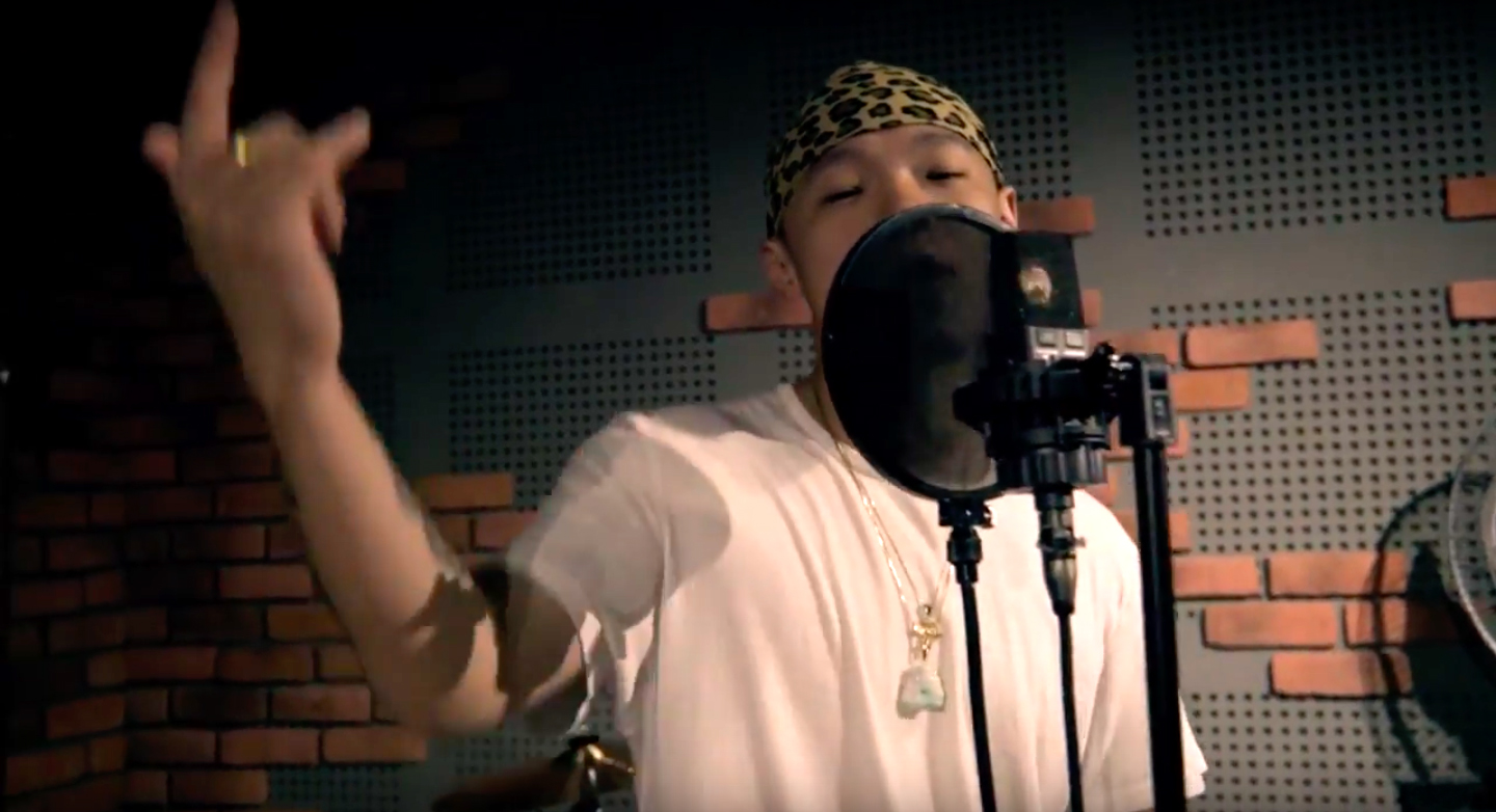 Bohan Phoenix dishes out '3 Days In Chengdu' and 'Product' on Bandwagon Presents — watch