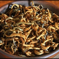 Imperial Gold Bud Dian Hong from Whispering Pines Tea Company
