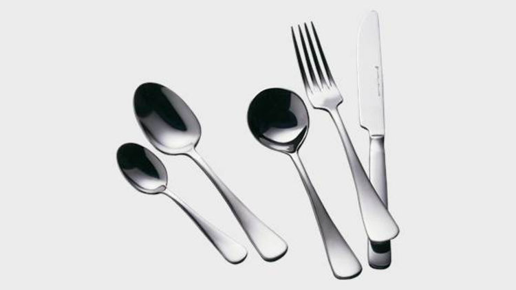 40 Piece Cutlery Set