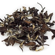 Dongfang Meiren Oolong Tea from Tea Side