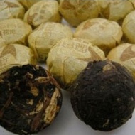 Ripe Pu Erh with honeysuckle from Yunnan Sourcing