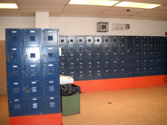 El Paso Independent School District Facilities Henderson Middle