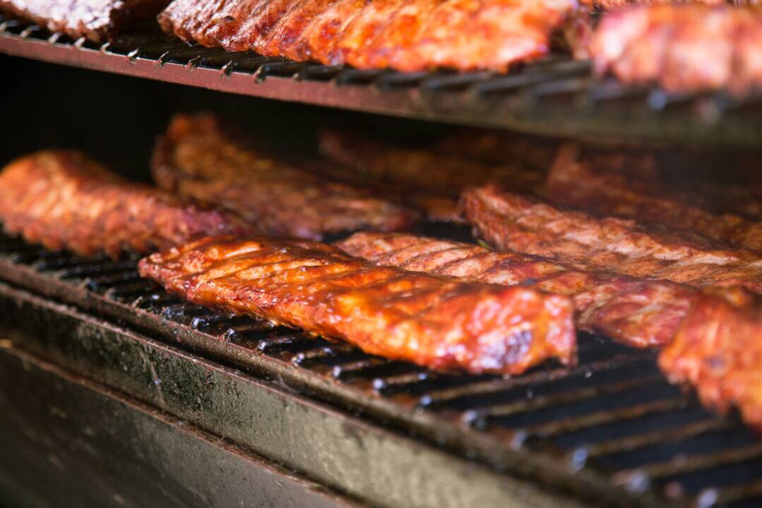 Amazing Ribs With Meathead, Part I Traditional Barbecue Techniques