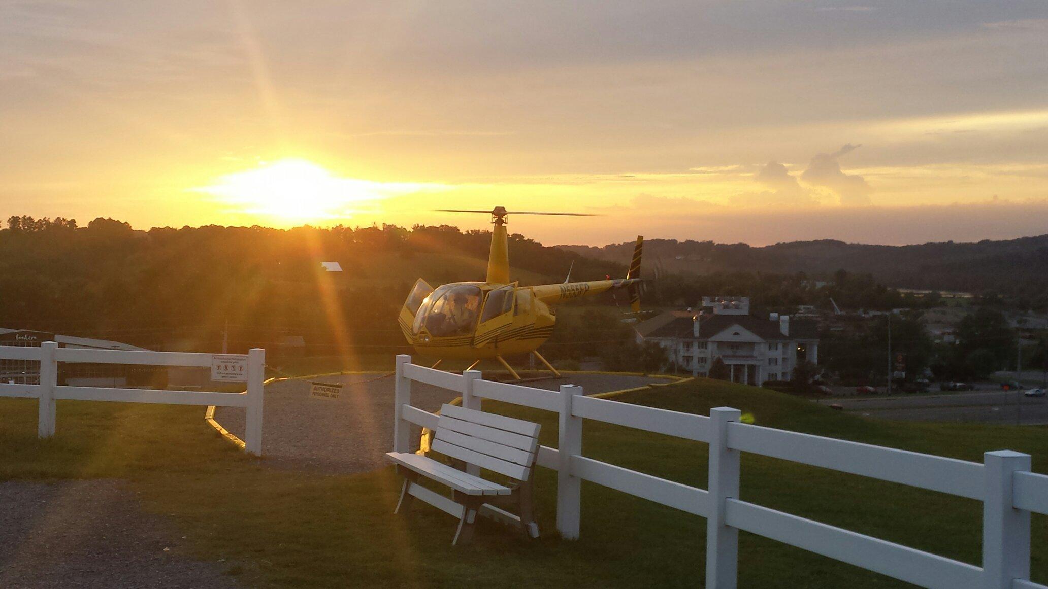Experience Scenic Gatlinburg Tour in Tennessee by Helicopter - Knoxville