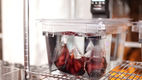 Recipe_WinePear_5.jpg