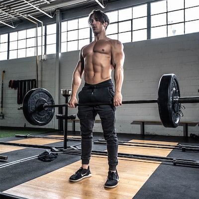 Greg O'Gallagher, deadlifting