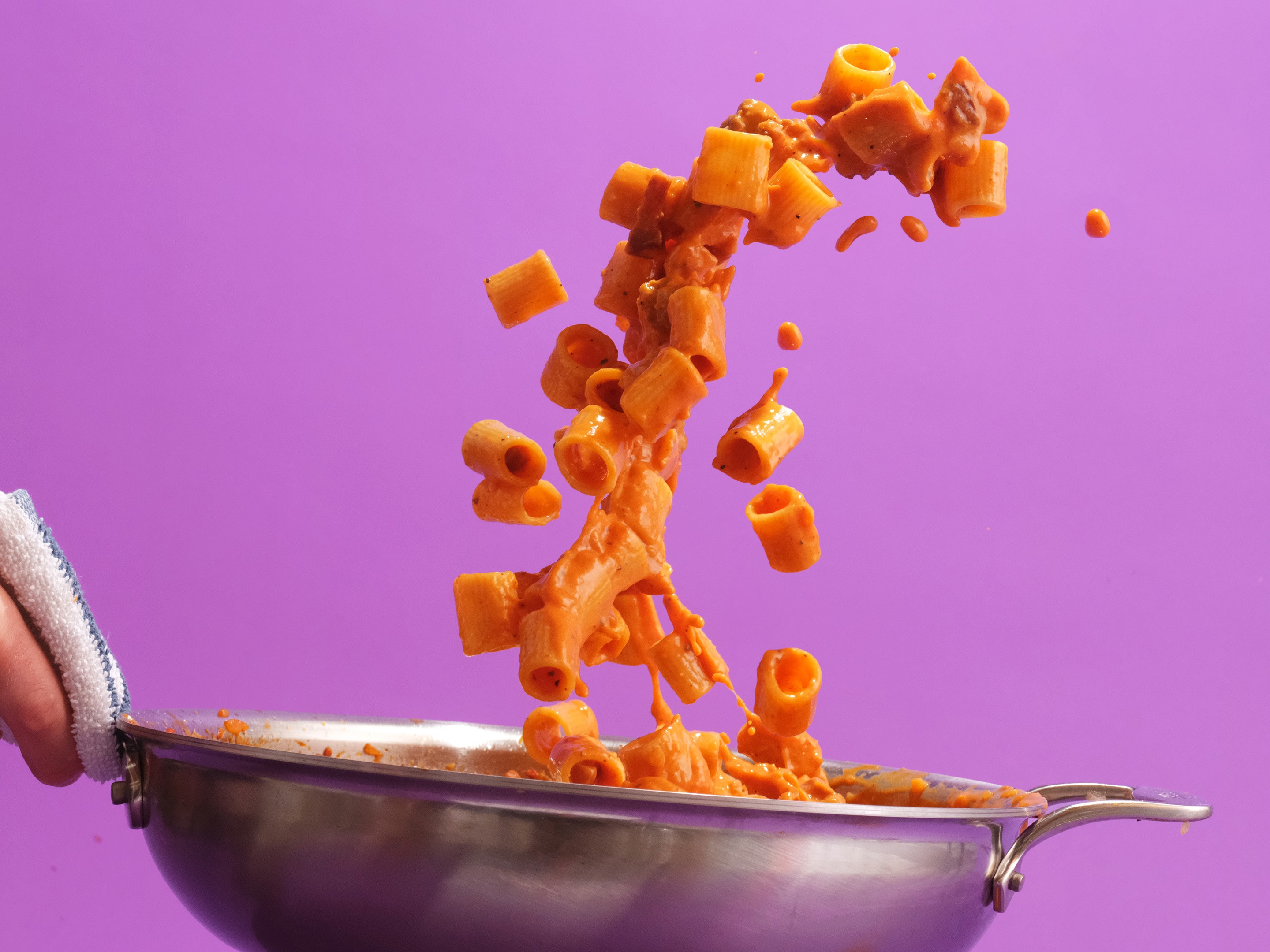 pKqiNVTyRaG1TVDFpY2A