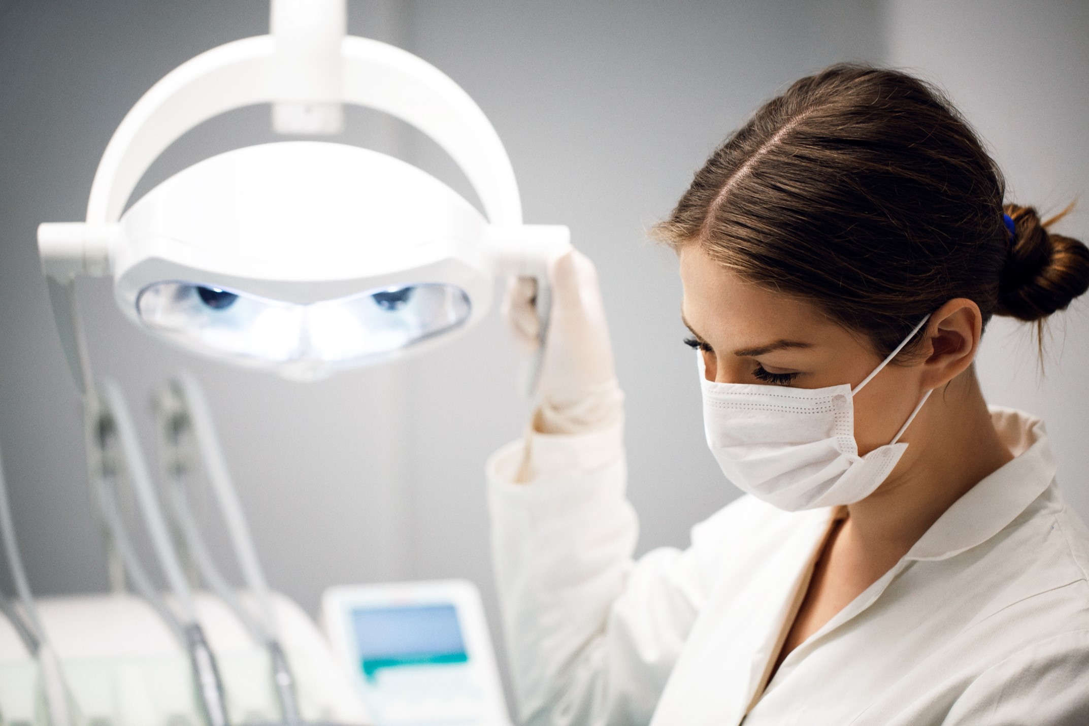 Product image for Dentist Contracts for Associates