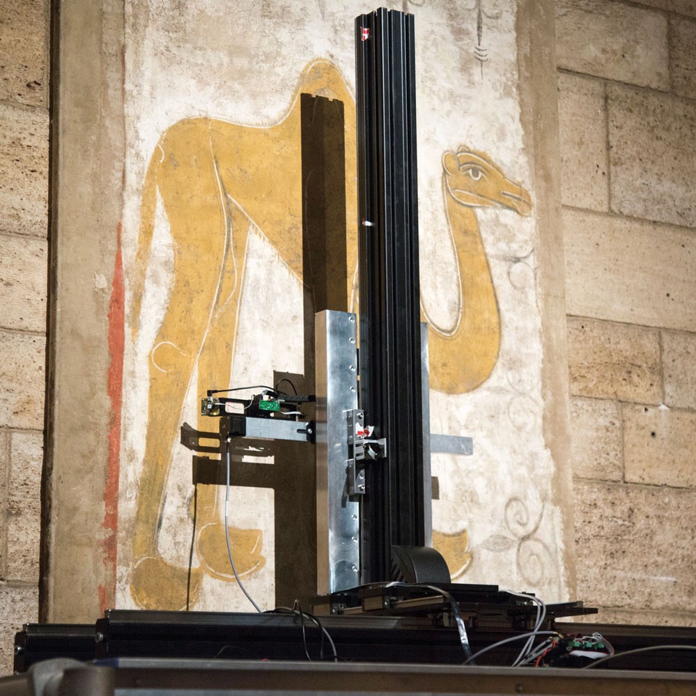 HPSTUDIO_Lowe_FA16_00_3D-scanning-the-Camel-at-The-Cloisters.jpg