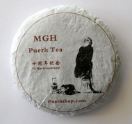 2015 MGH 1501 Premium Golden Tips Ripe Tea Cake from PuerhShop.com
