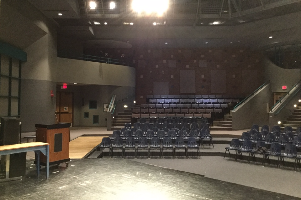 Theater/Auditorium
