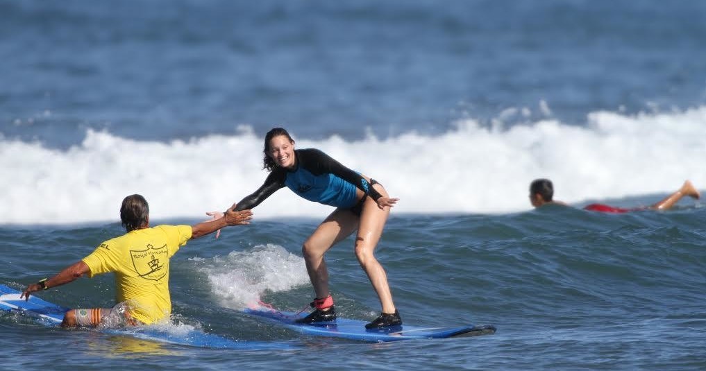 Private & Semi Private Surf Lesson photo 2