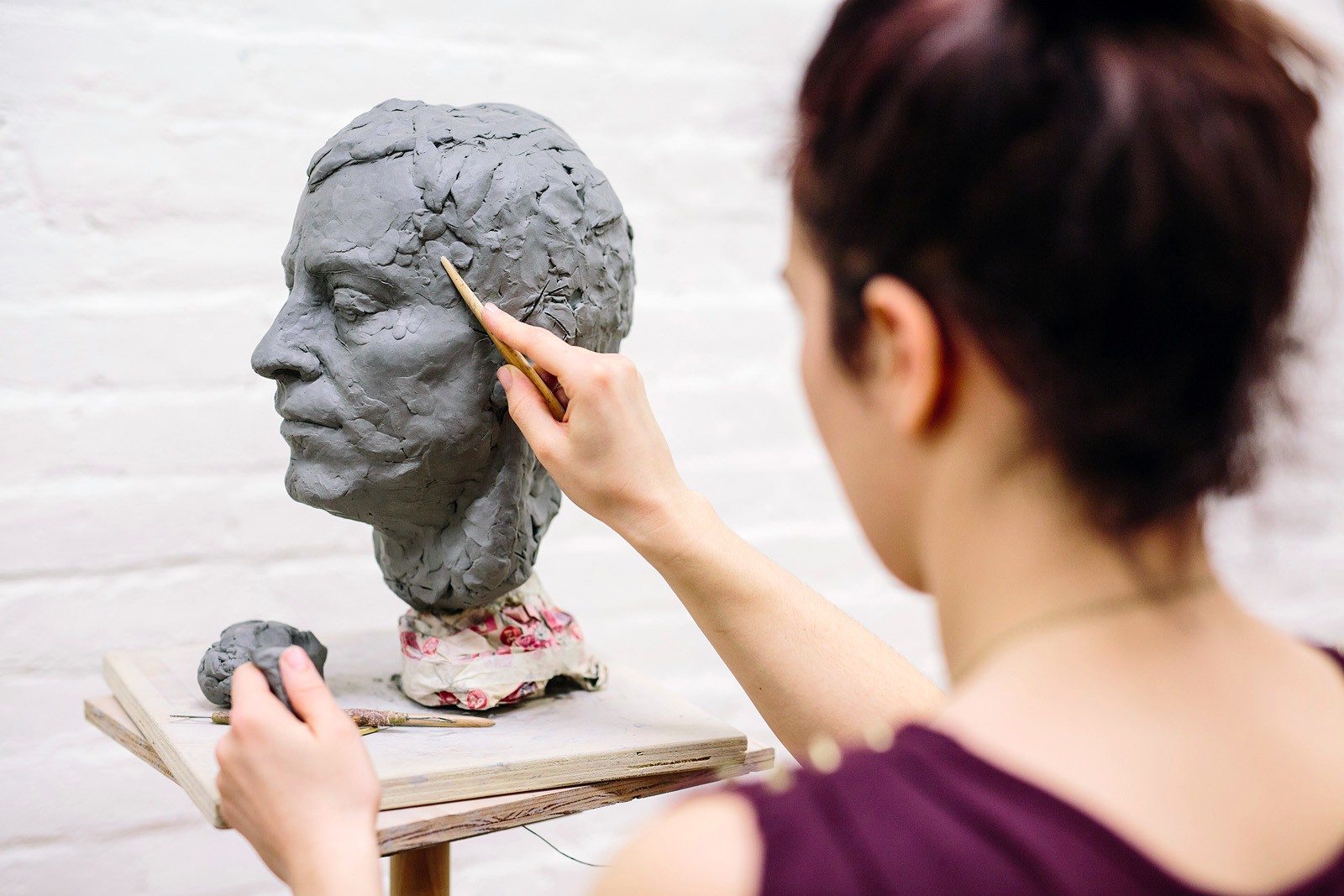 Sculpting the Portrait in Clay Online Sculpture Atelier