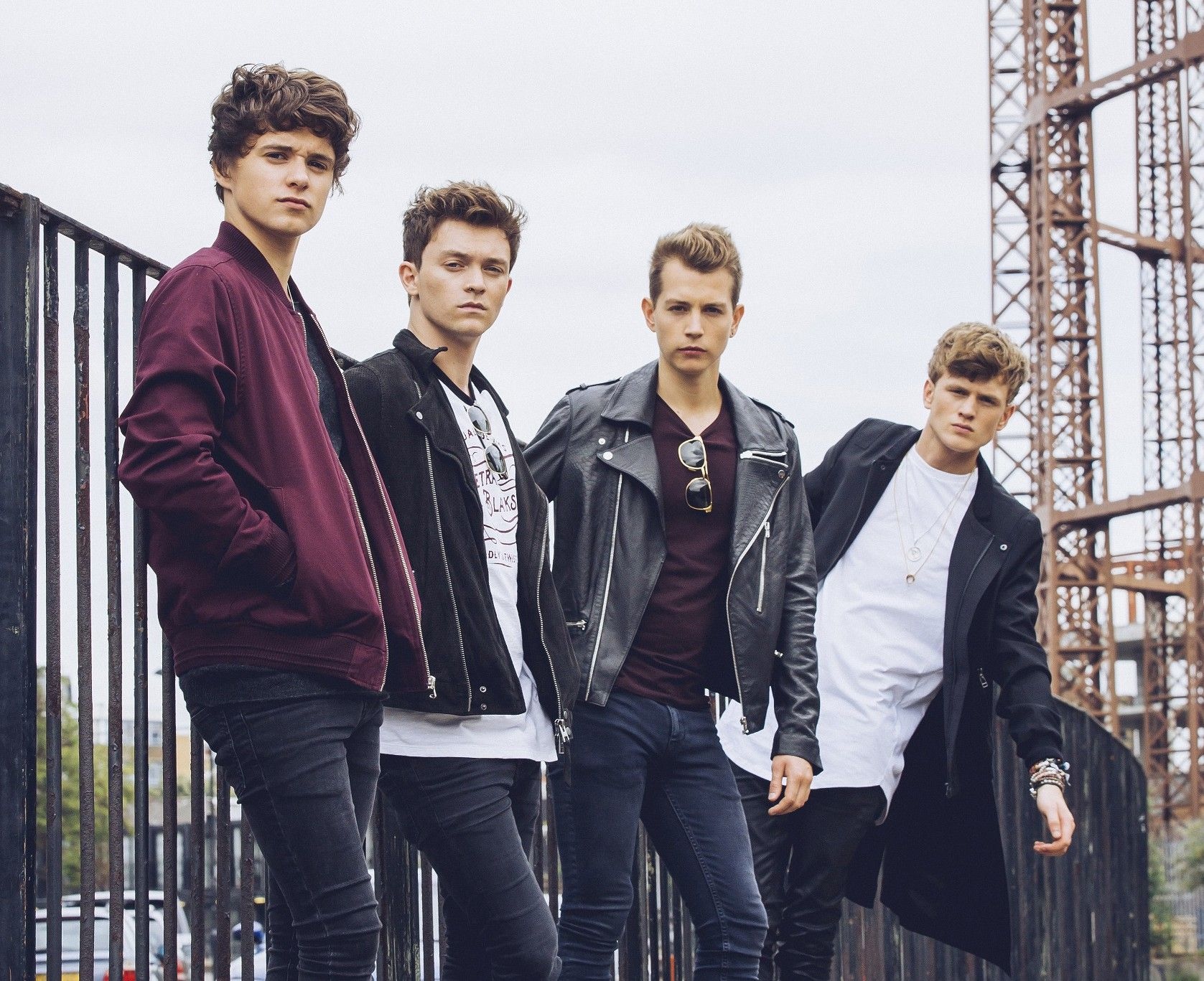The Vamps return to Manila for an intimate acoustic show
