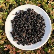 Organic Chocolate Wuyi Red Oolong from Mountain Stream Teas