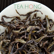 Rooster Crest 2010 from Tea Hong