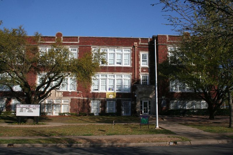 LIPSCOMB, WILLIAM ELEMENTARY SCHOOL