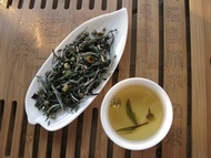 Chrysanthemum White Tea from Shang Tea