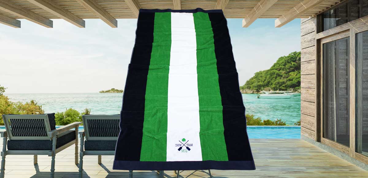 2 Benefits of Purchasing Bulk Beach Towels