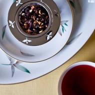 Organic Black Currant Tisane from Divinitea