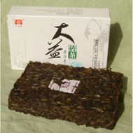 2005 Menghai Dayi "Early Spring" Raw brick from Menghai Tea Factory