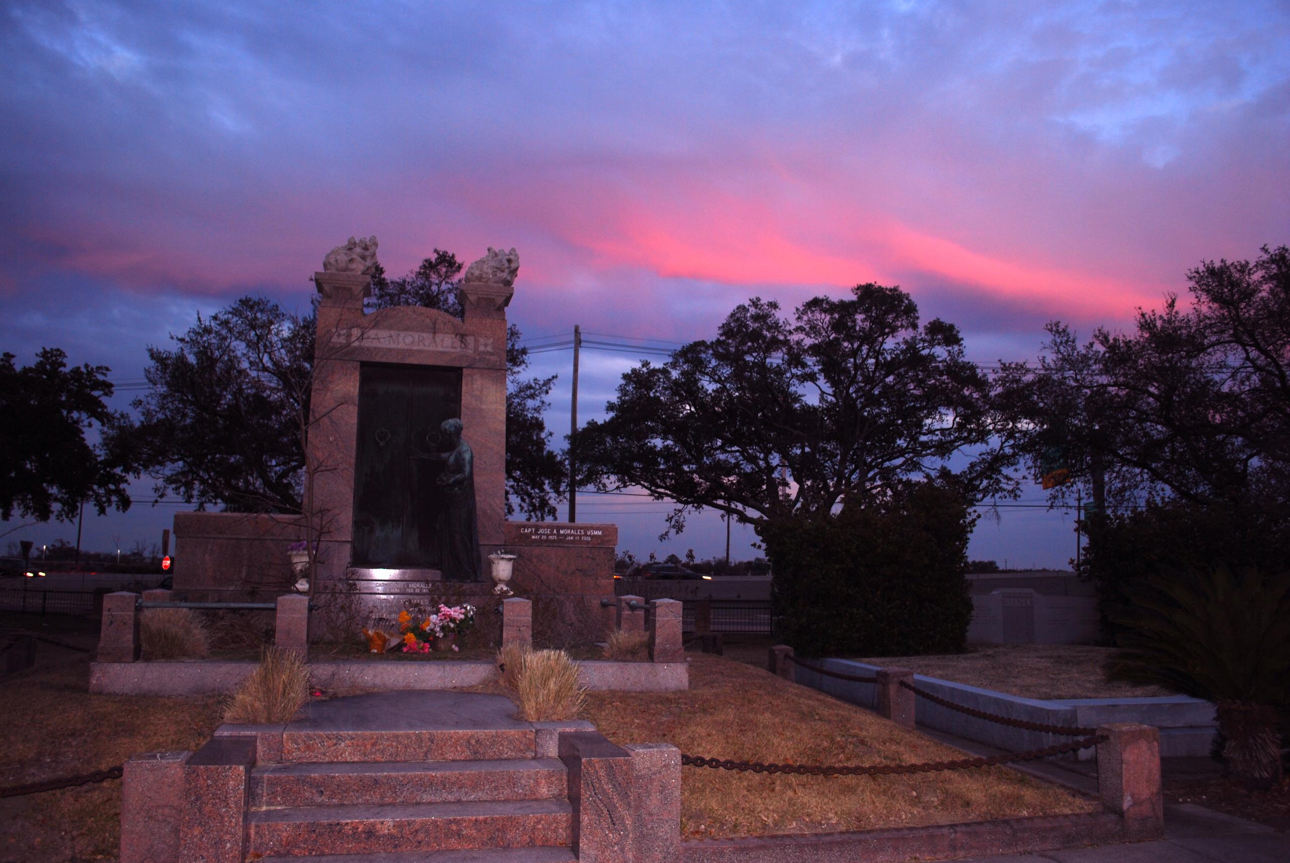 GHOST TOWN TOUR: Ghost Hunt & City Cemetery photo 3