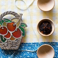 Organic Pomegranate Cherry Black Tea from Divinitea