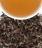 Nepalese Hand Rolled Tips from Harney & Sons