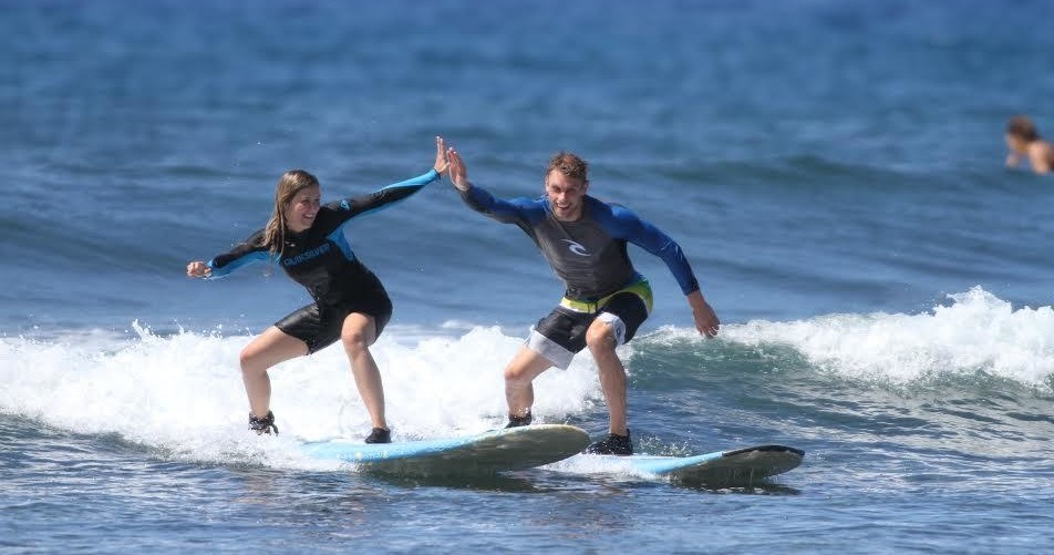 Group Surf Lesson photo 3