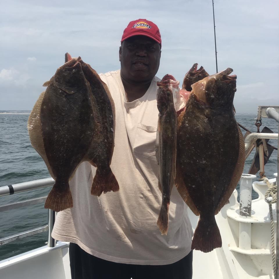 8 AM Half Day Fluke and Seabass Fishing Trip