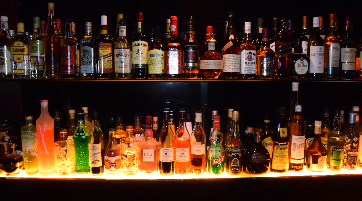 Downtown Orlando Cocktail Tour in Orlando Book Tours & Activities at