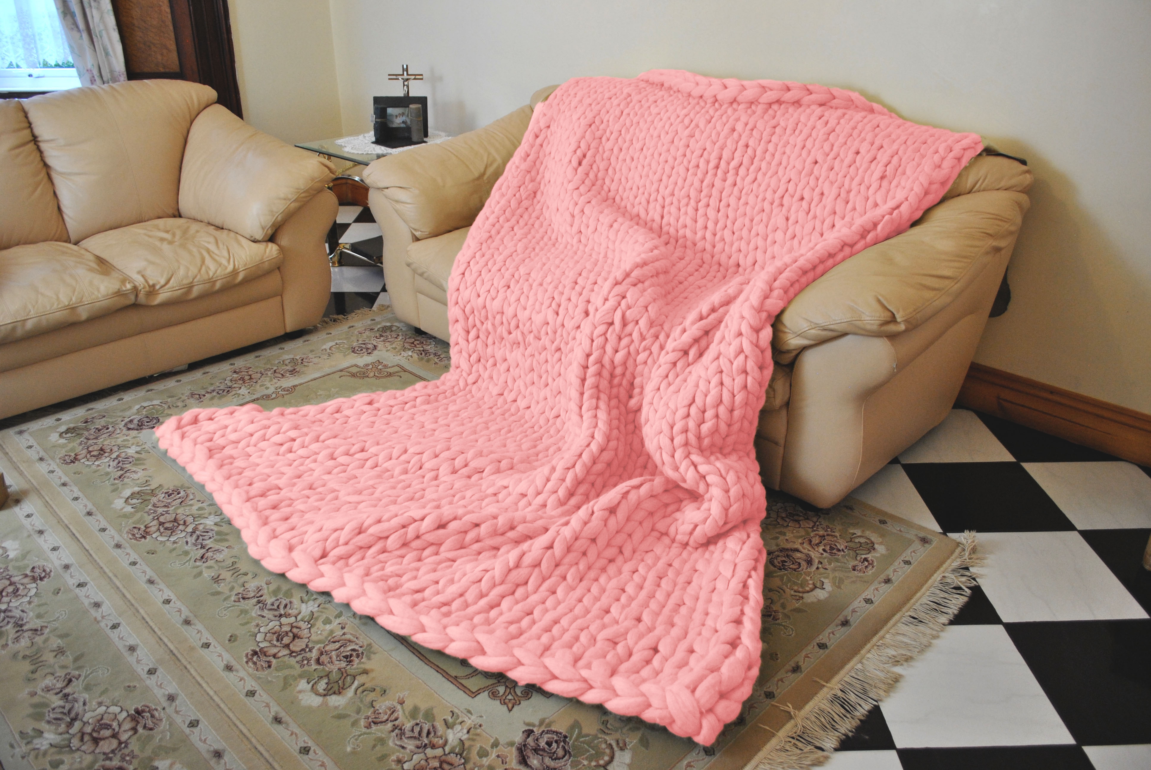 arm knitting blankets