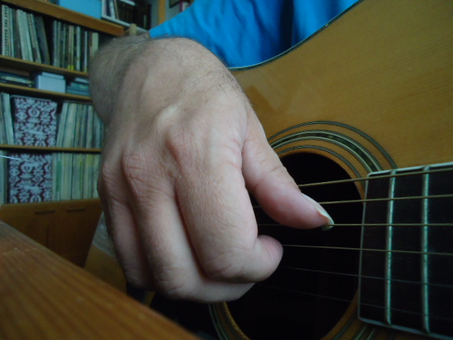 Basalt | Guitar- og ukulele