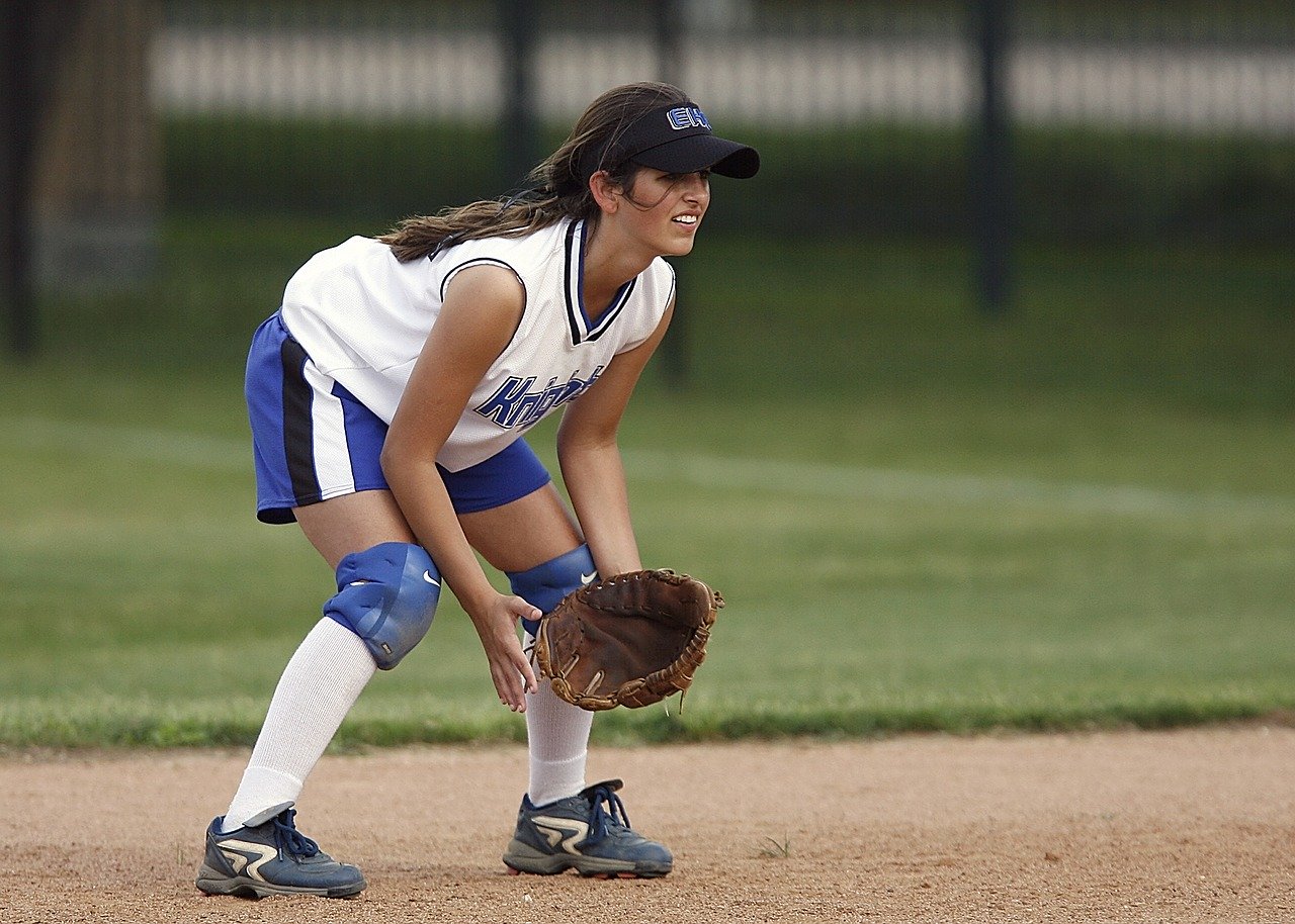 softball throwing clinics