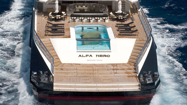 Iconic Yachts Alfa Nero