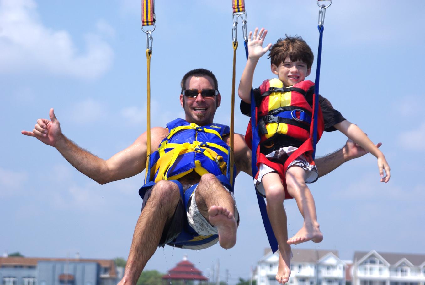 Parasailing photo 4
