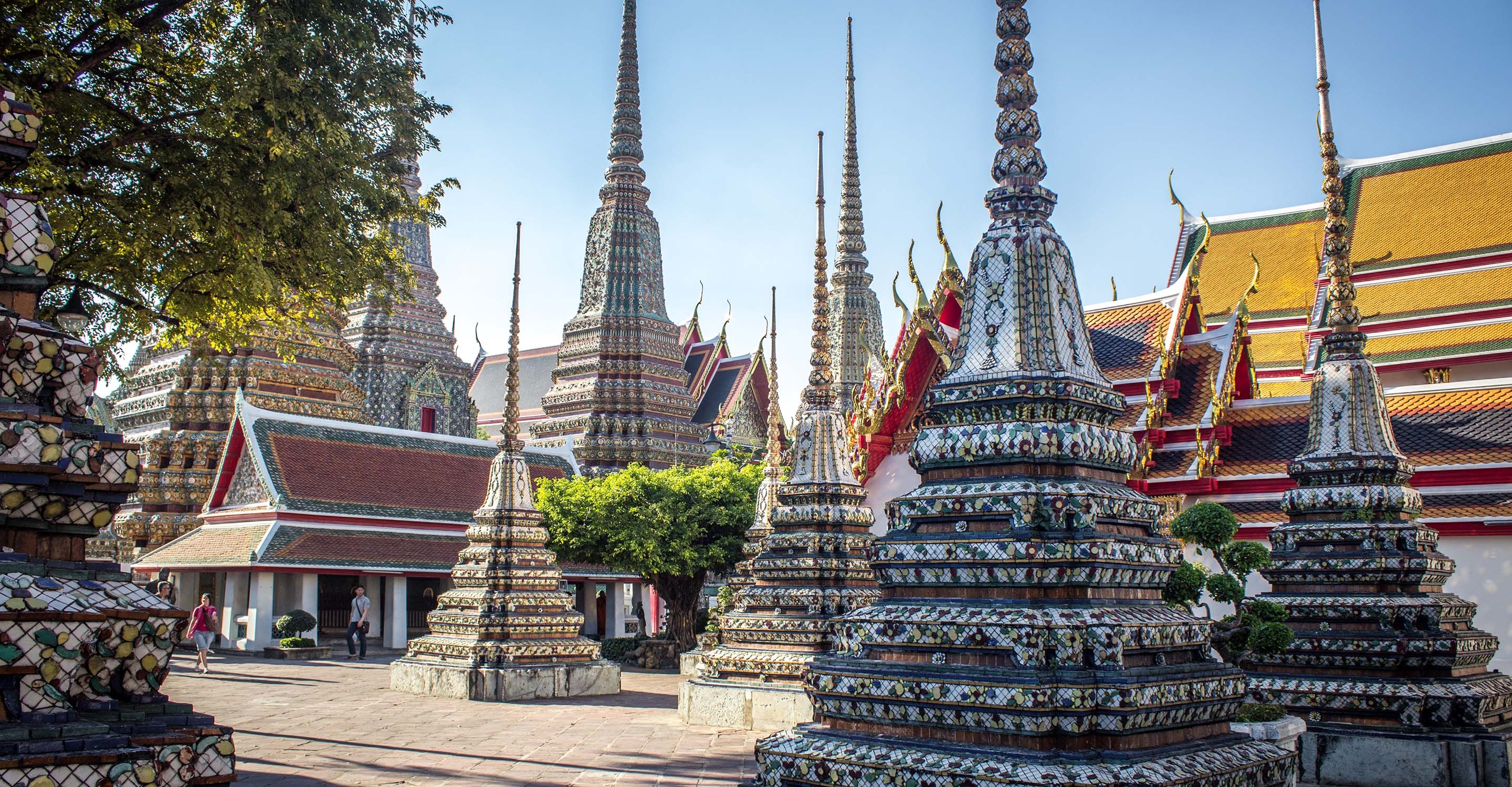Grand Palace Exploration and Highlight Temples Visit by Boat